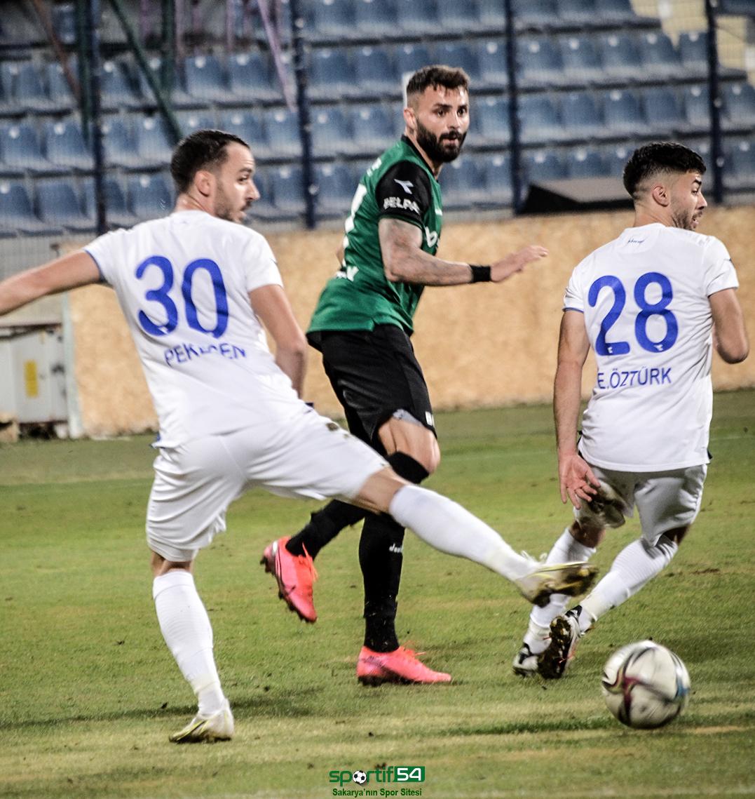 Ankaraspor-Sakaryaspor: 1-1