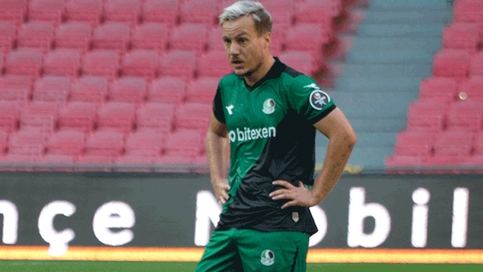 Sakaryaspor’da Deni Milosevic’ten kötü haber geldi.