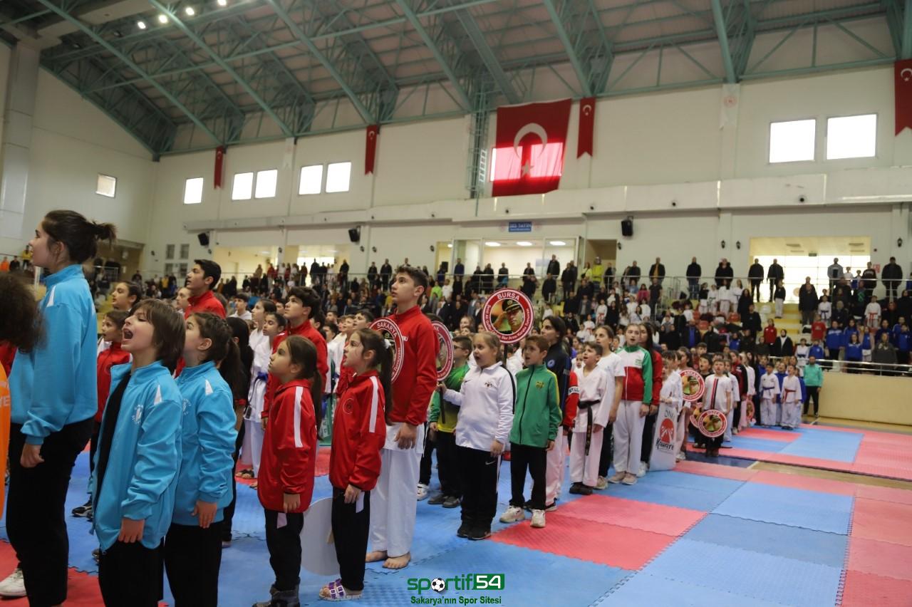 GAFFAR OKKAN’I ANMA ETKİNLİKLERİ KARATE TURNUVASIYLA SON BULDU