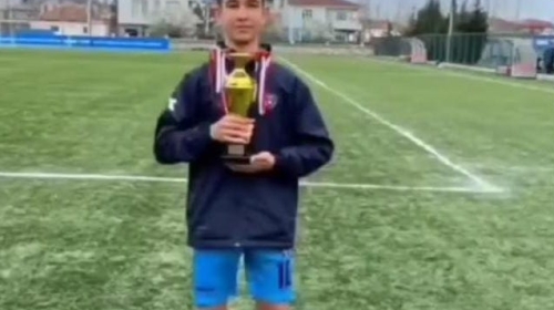 Erenler FK Yetiştiriyor