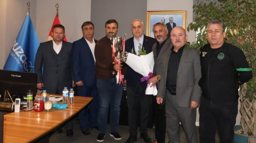 Sakarya Ampute Futbol Kulübü; Süper Lig yolunda büyük destek aldı: Buzdağı Su Yönetim Kurulu Başkanı Mahmut Kösemusul’dan önemli katkı